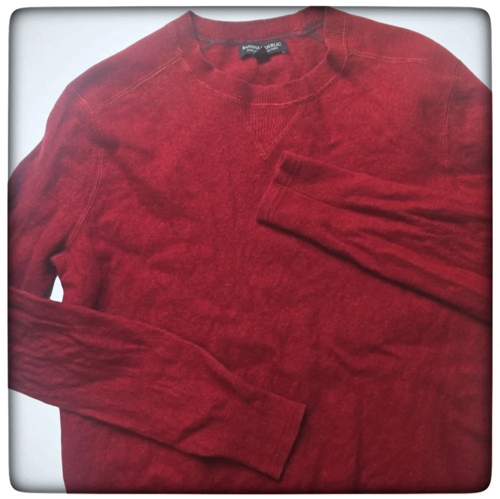 Banana Republic Red Merino Wool Sweater-M